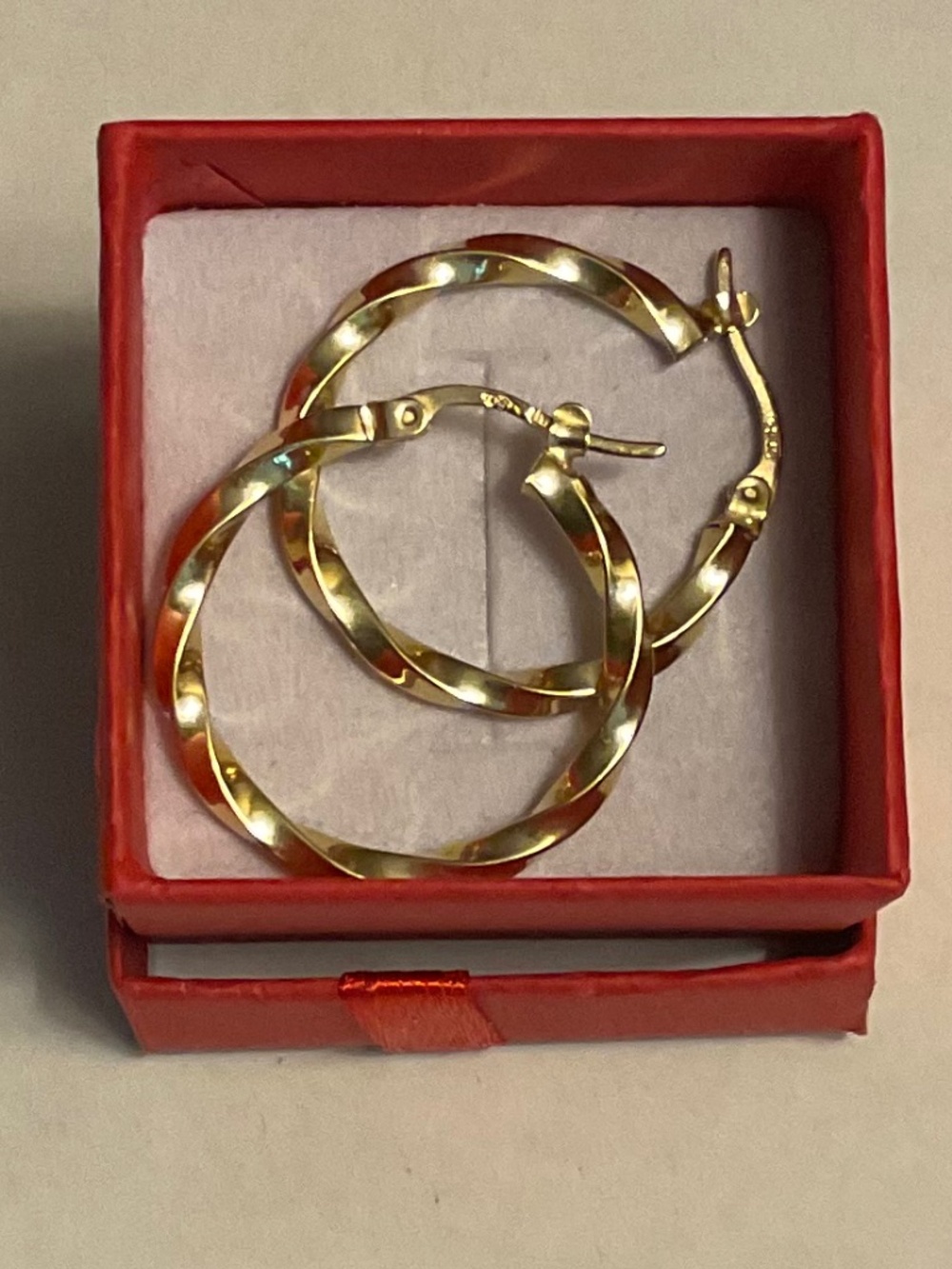 Solid 14K Gold Twisted Hoop Earrings Italy - Picture 12 of 12